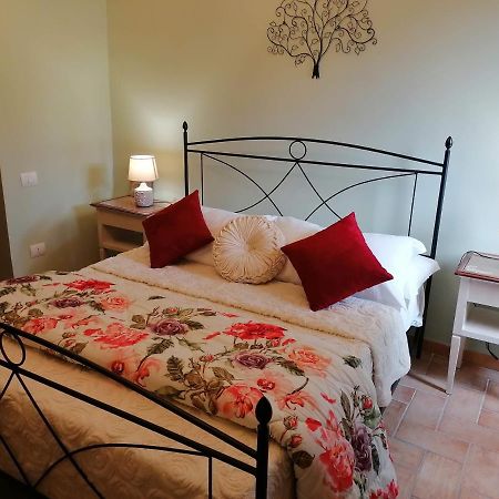 La Maisonette Del Borgo Ronciglione  Zewnętrze zdjęcie